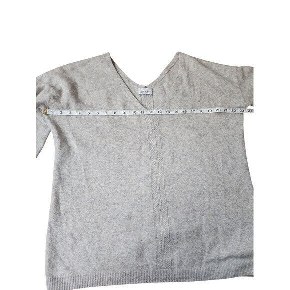 Nicole Miller Cashmere V-neck Sweater Women's Size XL Light Gray Soft Capsule - Picture 7 of 8